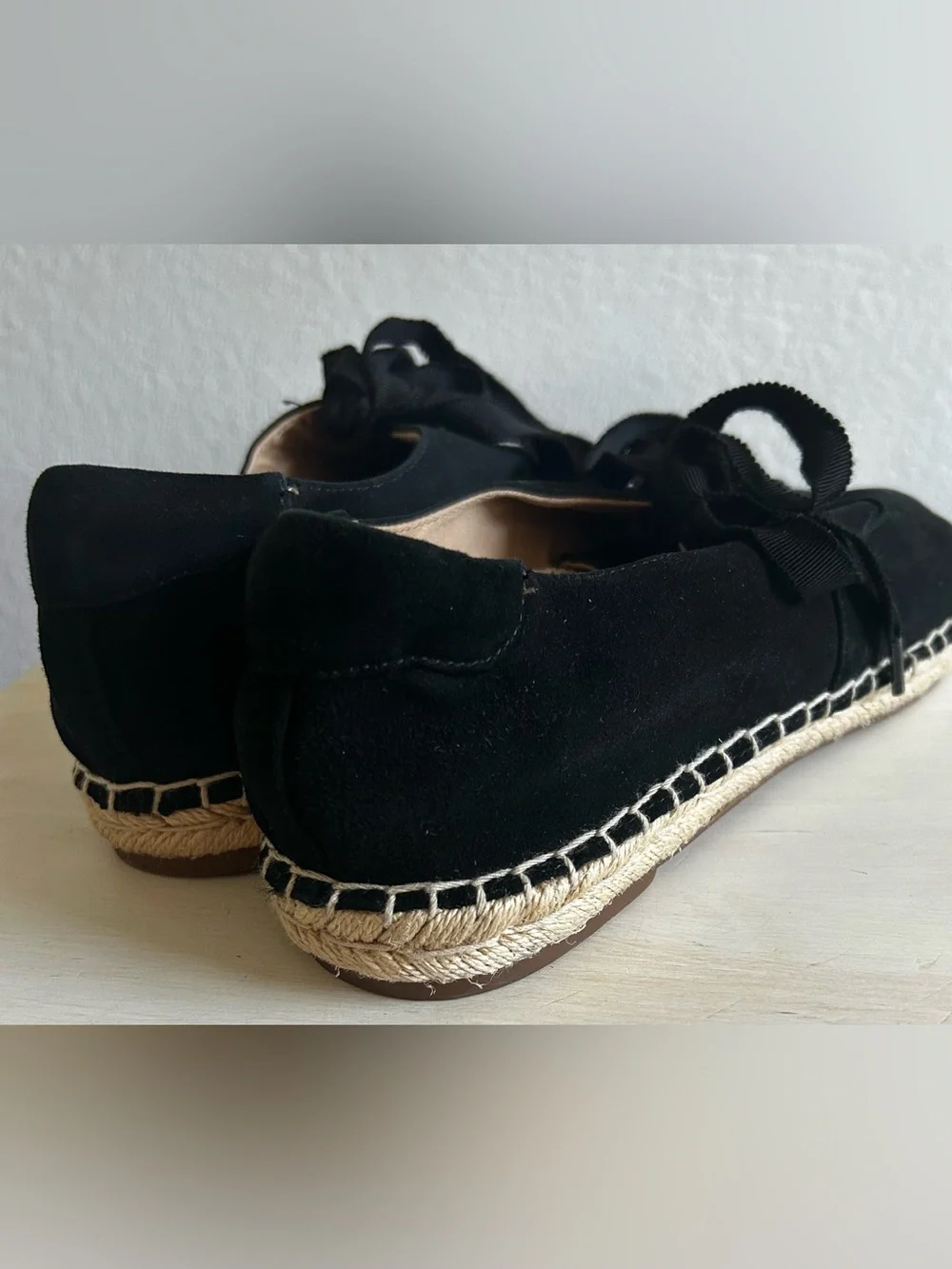 Vionic Beach Sandy women’s shoes, black, lace up, size 10. New. Espadrille style
